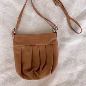 NEVER USED! Vera Pelle Genuine Italian Leather Crossbody Purse 🇮🇹